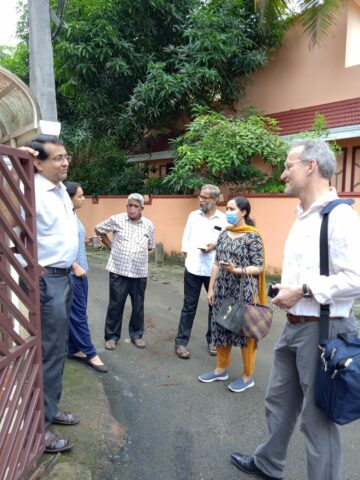 Gerhard Stryi-Hipp durante la visita en Kochi.